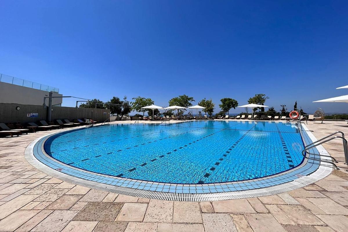 Elma Hotel And Art Complex Zikhron Ya‘akov Luaran gambar